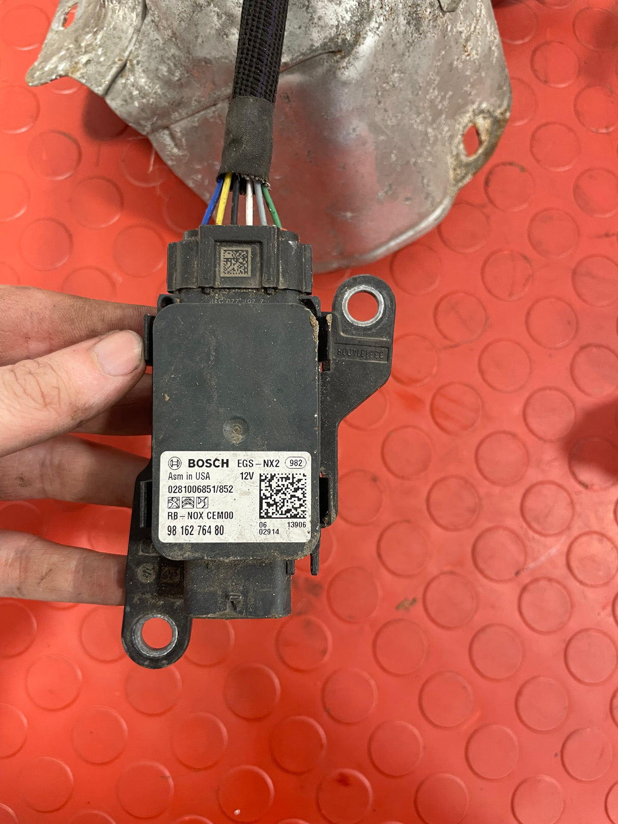 Citroen Berlingo Peugeot Partner Toyota Proace Vauxhall Combo DE POLLUTION FILTER (DPF) WITH SENSORS AND ADBLUE INJECTOR 1.5 2018-2023 P/N 9841854880