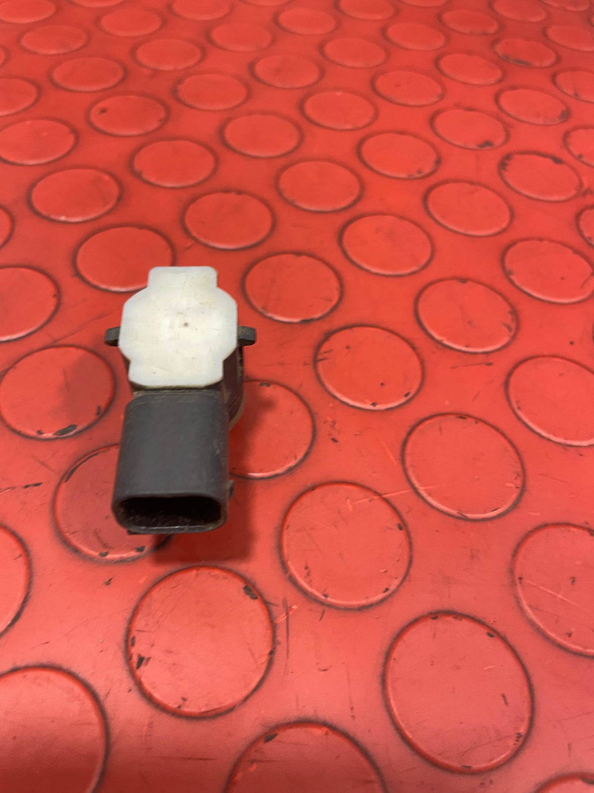 Peugeot Expert/Citroen Dispatch/Vauxhall Vivaro REVERSE PARKING SENSOR 3Pins P/N 9675202477XT