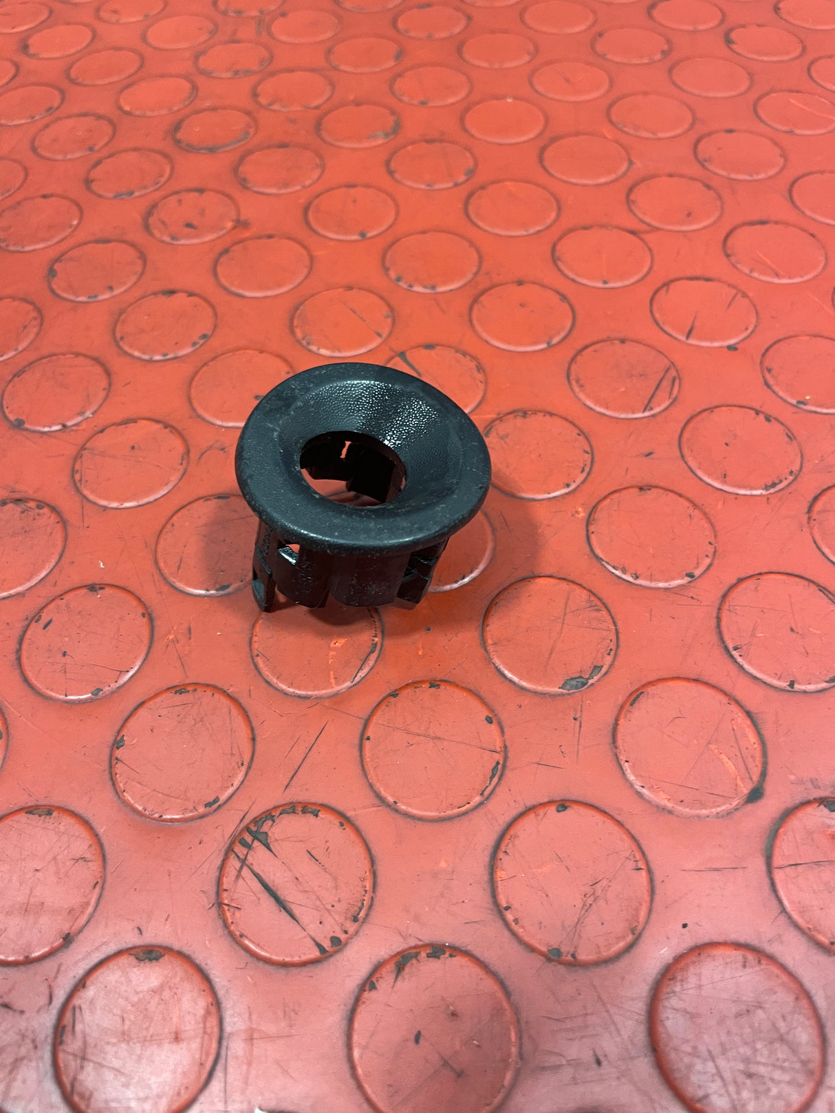 Citroen Berlingo/Peugeot Partner REAR PARKING SENSOR MOUNT P/N 9682341877