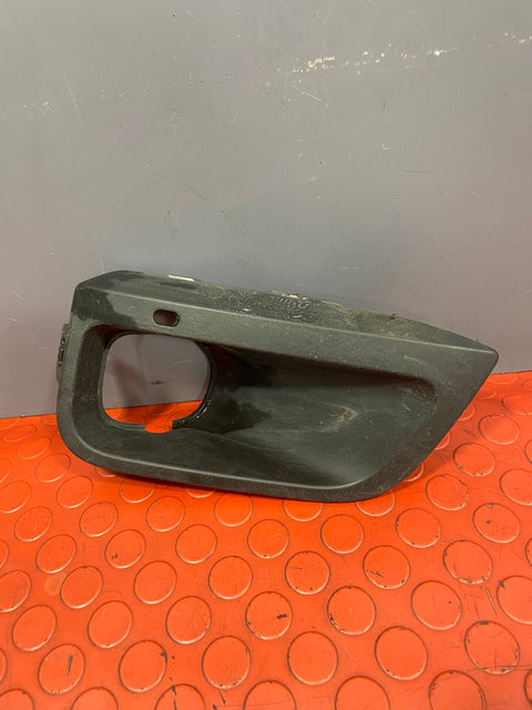 Citroen Berlingo/Peugeot Partner FOG LIGHT GRILL/FOG LIGHT HOUSING Passenger's Side LH 2019-2023 P/N 9816770980