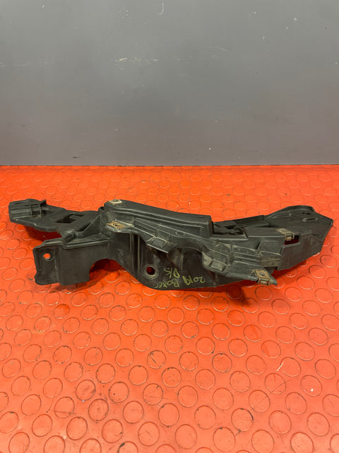 Citroen Relay/Peugeot Boxer/Fiat Ducato HEADLIGHT BRACKET/BUMPER BRACKET Driver's Side  2020 P/N 1391282080