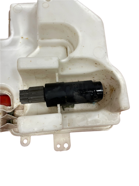 Ford Transit Mk8/ CUSTOM WINDSCREEN WASHER BOTTLE WITH PUMP (DAMAGED)  2013-2023 P/N BK2113C087A