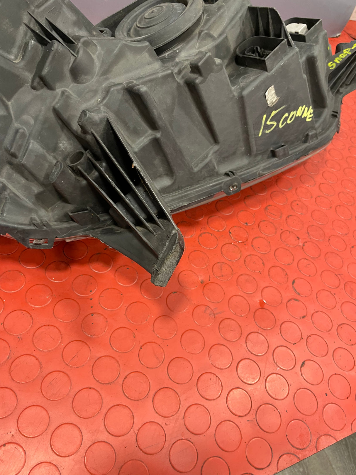 Ford Transit Connect HEAD LIGHT ASSEMBLY Passenger's Side (Broken Lower Mounting Point) 2013-2018  P/N DT1113W030BC