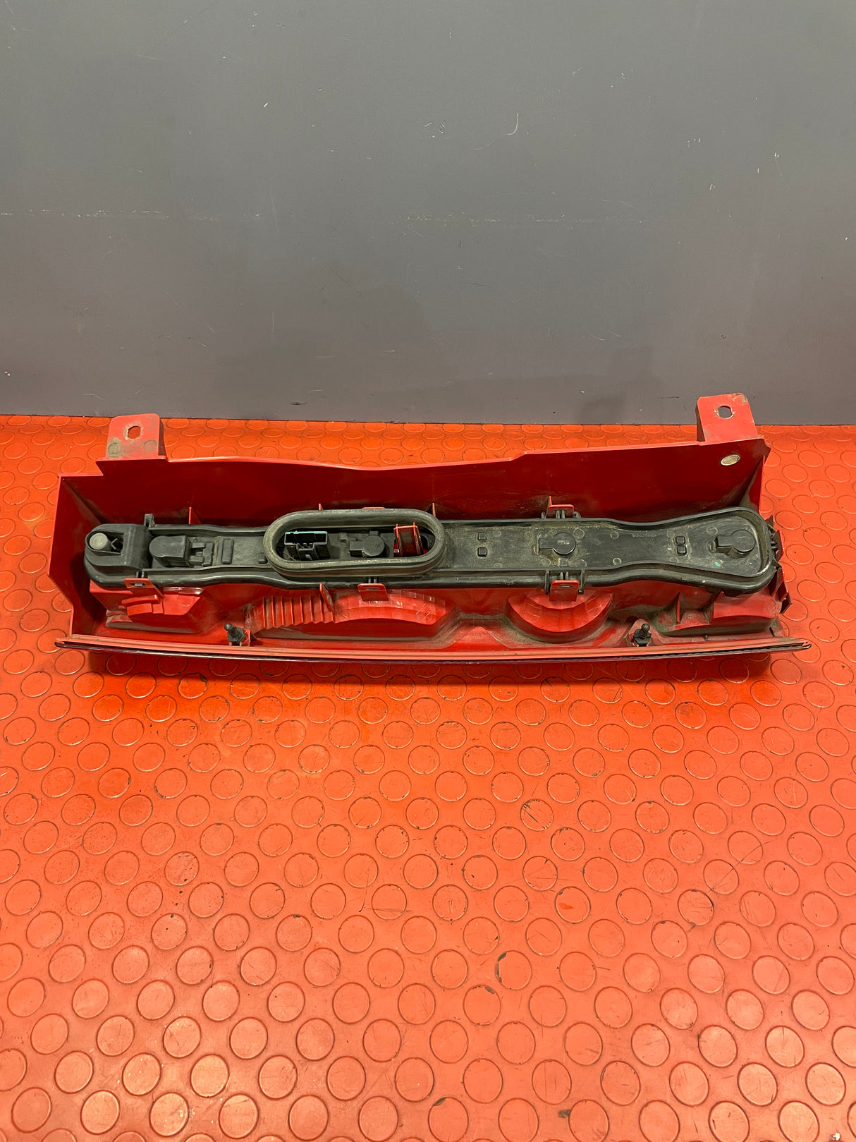 Peugeot Expert/Citroen Dispatch/Fiat Scudo/Toyota Proace TAIL LIGHT ASSEMBLY Driver's Side 2008-2016 P/N 1400455780