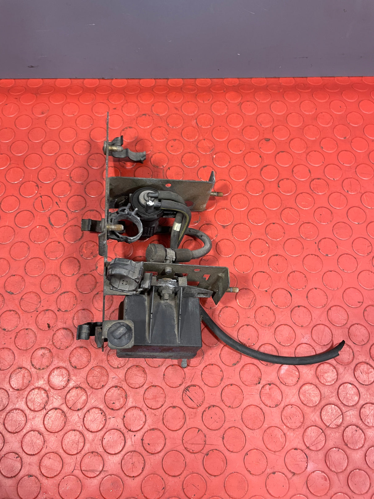 Citroen Relay/Peugeot Boxer/Fiat Ducato SET OF BOSCH VACUUM SOLENOID VALVE & GLOW PLUG RELAY w/ HOUSING 2000-2007 P/N 9628971180 / 9639912580