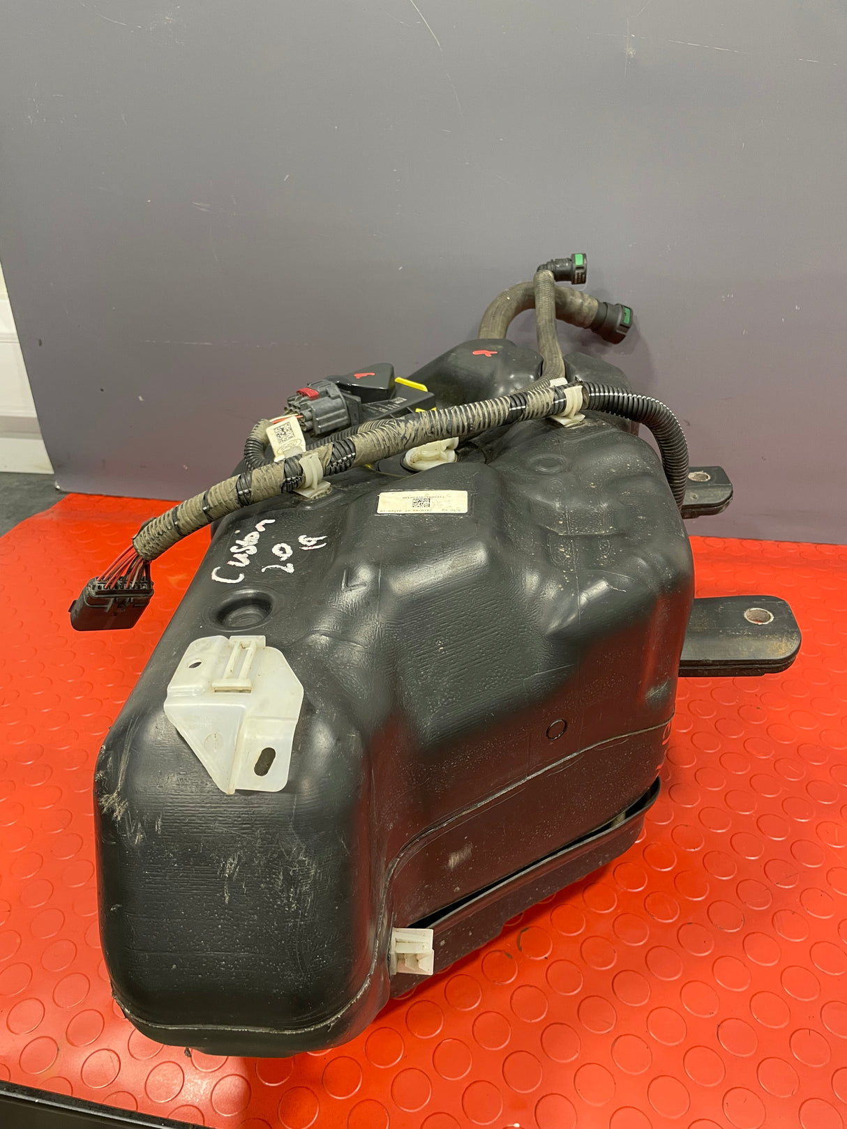 Ford Transit Custom AD BLUE TANK COMPLETE WITH PUMP 2.0 2017-2023 P/N GK215J228AF / GK215J229AB