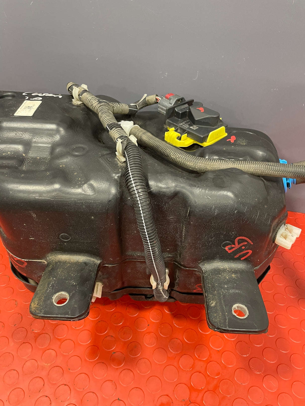 Ford Transit Custom AD BLUE TANK COMPLETE WITH PUMP 2.0 2017-2023 P/N GK215J228AF / GK215J229AB