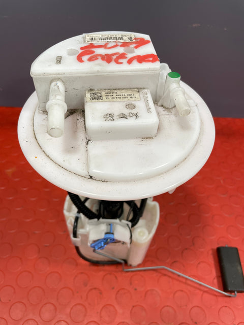 Citroen Berlingo/Peugeot Partner/Vauxhall Combo/Toyota Proace City 1.5 FUEL TANK SENDER UNIT 2019-2024 P/N 9809359380/ 100115562AI