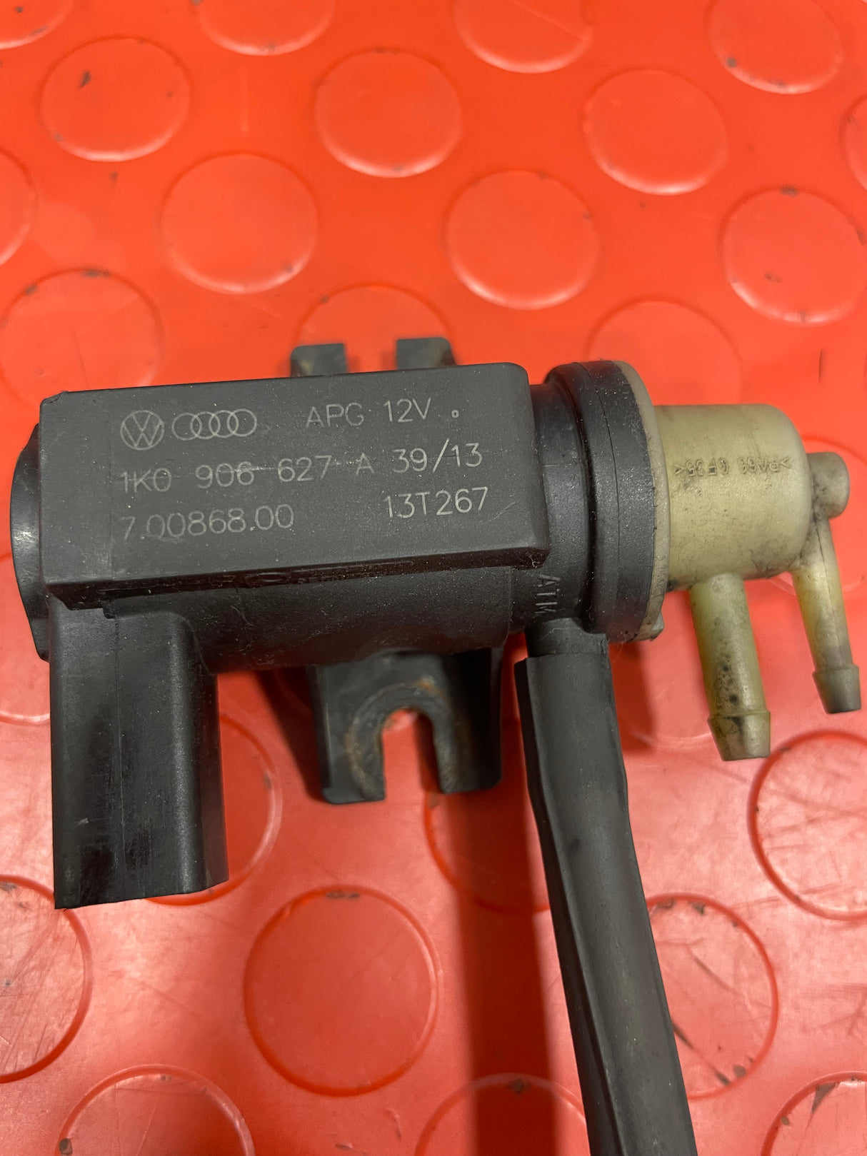 Audi/Volkswagen/Seat TURBO BOOST SOLENOID CONTROL VALVE P/N 1K0906627A