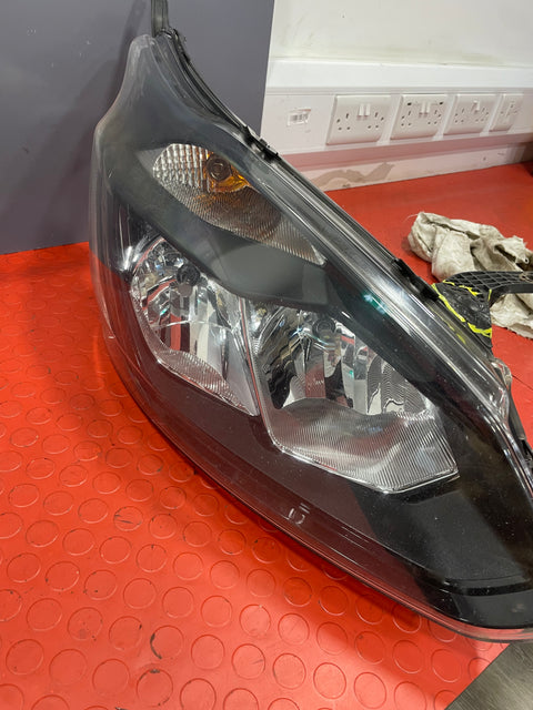 Ford Transit Custom HEADLIGHT DRIVER SIDE RH (REPAIRED) 2013-2018  P/N BK2113W029AJ