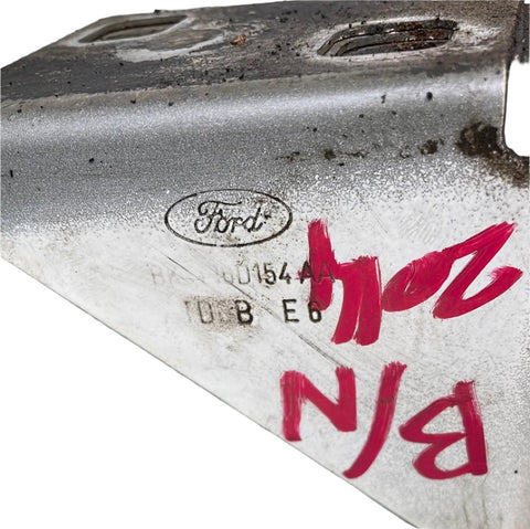 2014 Ford Transit MK8 O/S  bumper bracket 